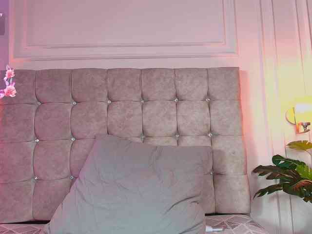 CandyLips4 webcam
