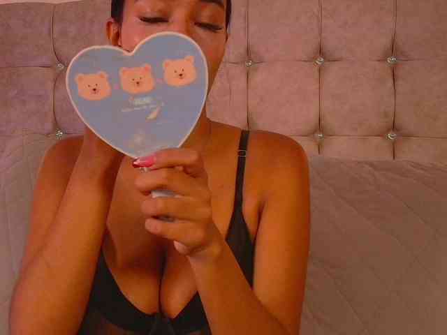 CandyLips4 webcam
