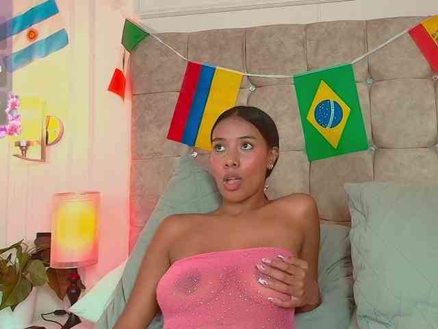 CandyLips4 webcam