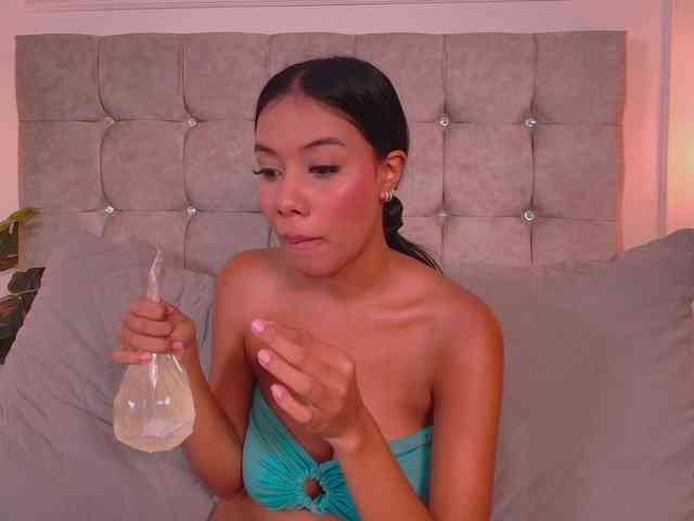 CandyLips4 webcam