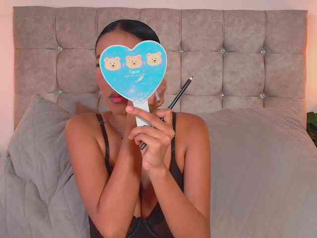 CandyLips4 webcam
