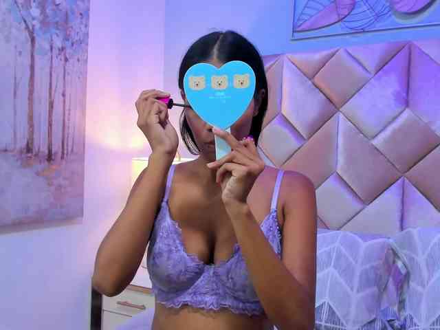 CandyLips4 webcam