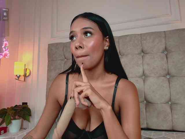 CandyLips4 webcam