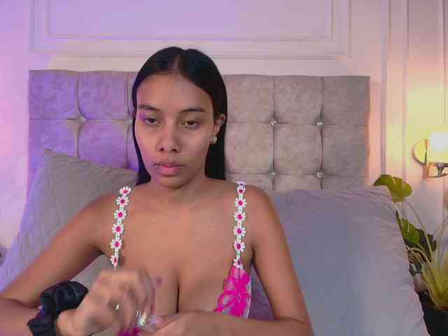 CandyLips4 webcam