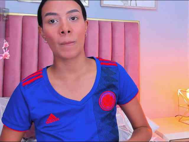 Model: CandyLips4