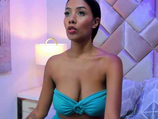 CandyLips4 webcam