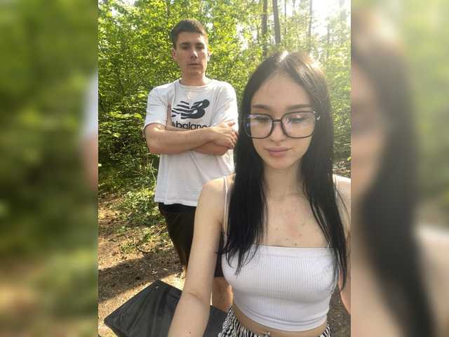 LeoCouple
