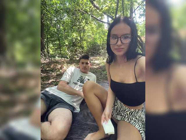 LeoCouple live webcam show