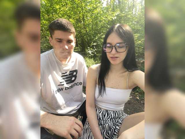 LeoCouple
