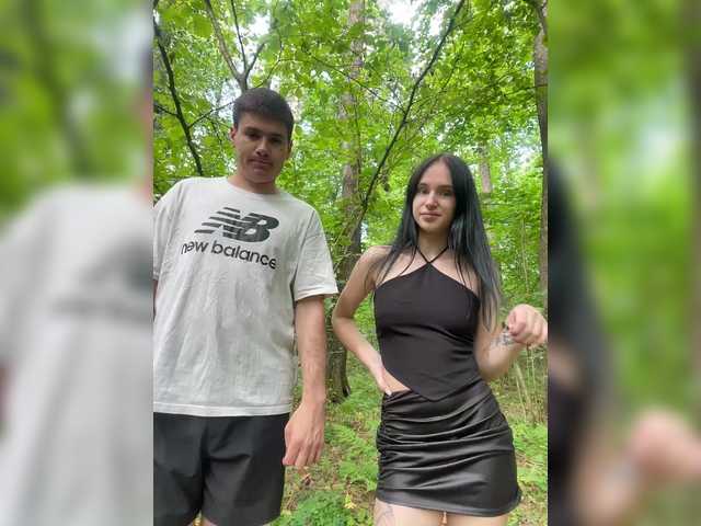 LeoCouple