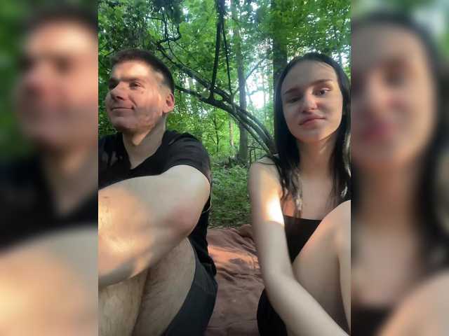 LeoCouple