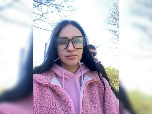 the-secret-room1 Live Cam and Statistics on UnifiedCams