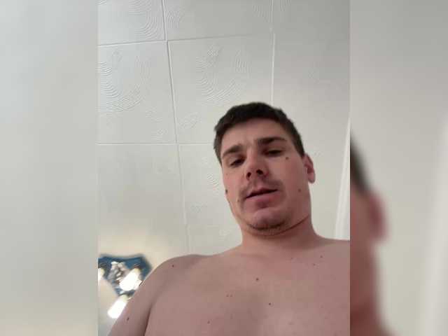 LeoCouple