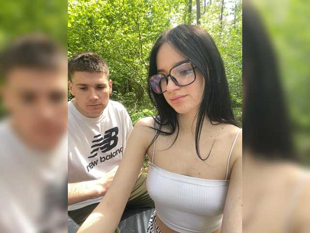 LeoCouple