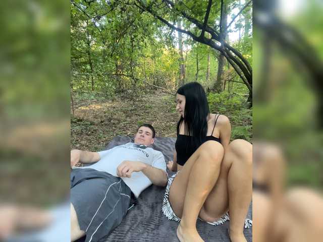 LeoCouple
