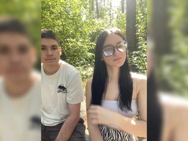 LeoCouple