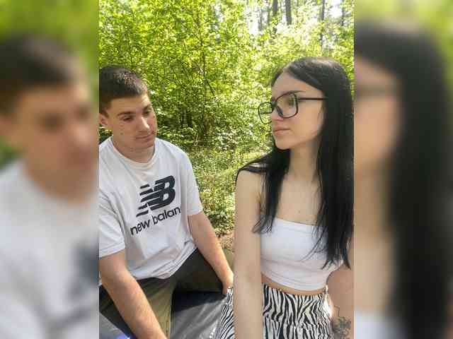LeoCouple