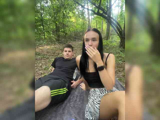 Модель: leocouple