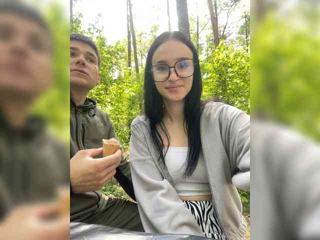 leocouple webcam