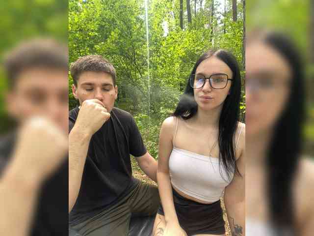 leocouple webcam
