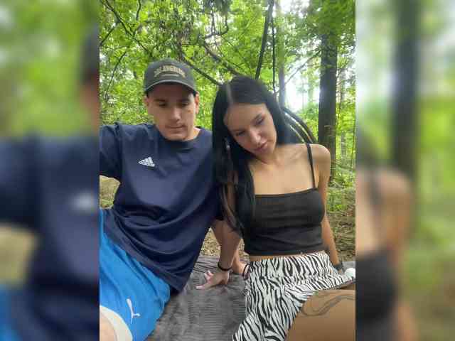 leocouple webcam