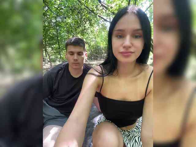 LeoCouple