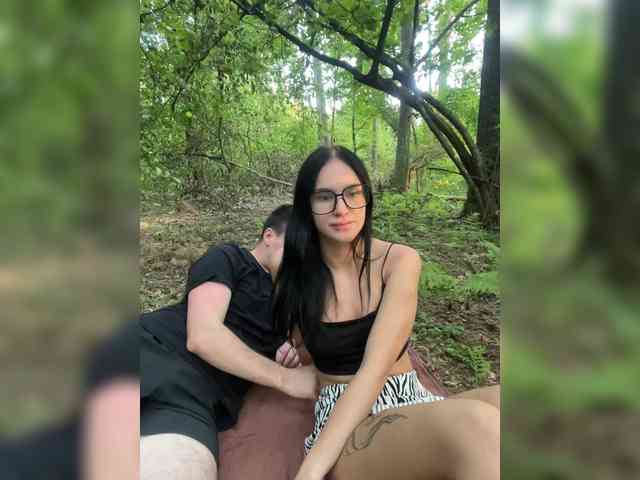 Модель: leocouple