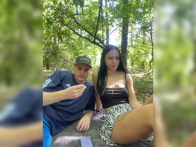 leocouple webcam