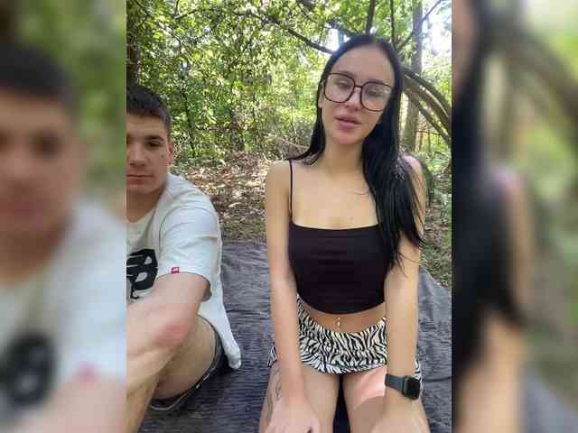 Модель: leocouple