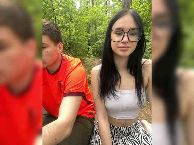 Модель: leocouple
