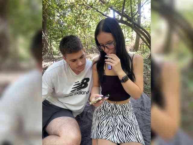 LeoCouple