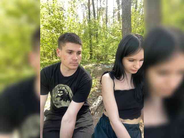 leocouple webcam