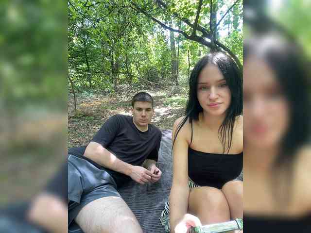 leocouple webcam