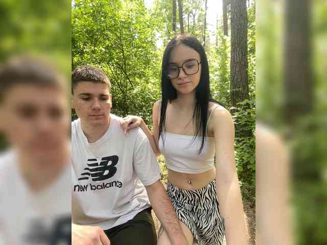 LeoCouple
