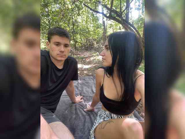 LeoCouple