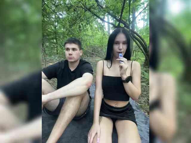 Модель: leocouple