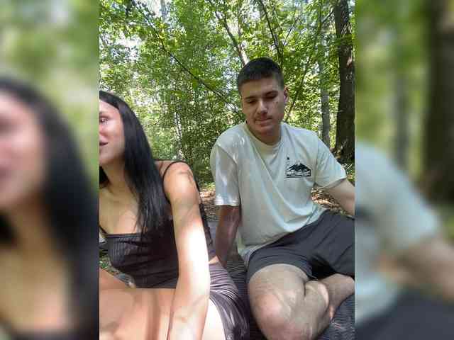 LeoCouple