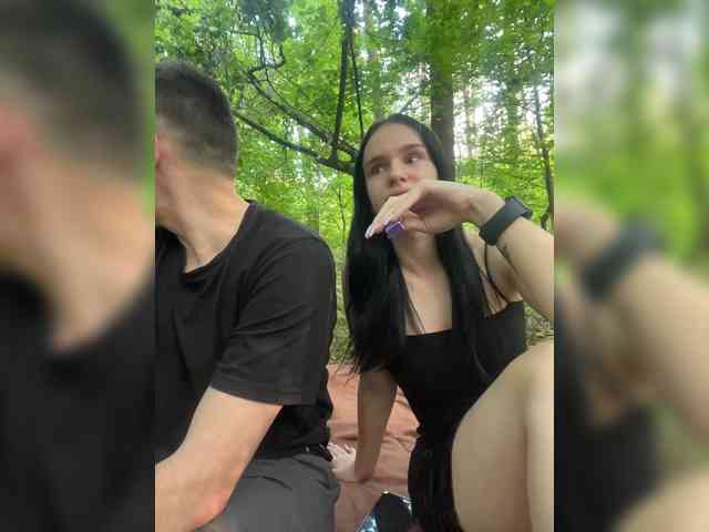 LeoCouple