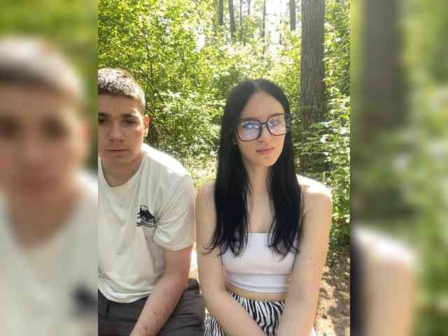 Модель: leocouple
