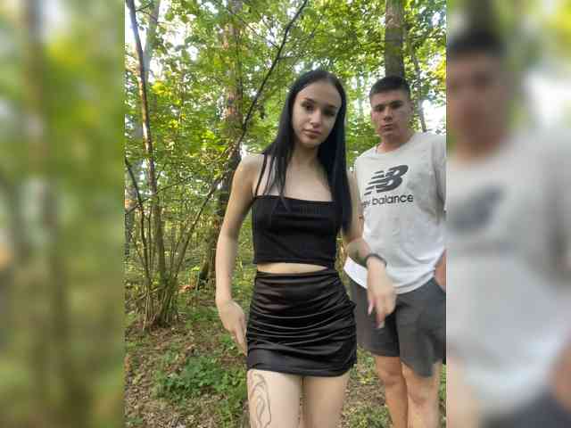 LeoCouple