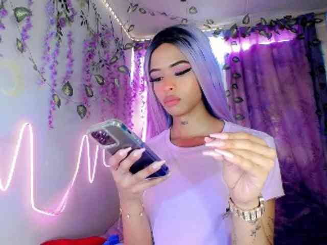 DahliaGill Live Webcam on BongaCams