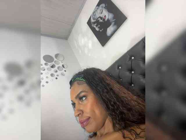 Morochitaramiirez webcam