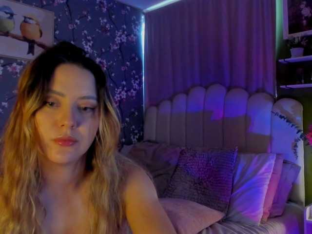 heymartina live cam preview