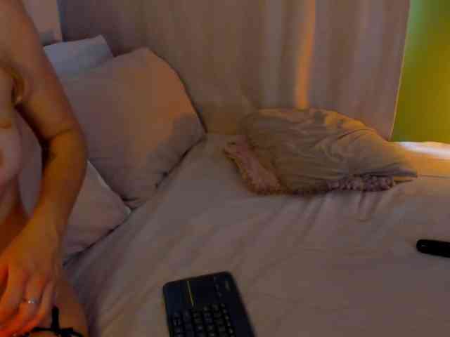 heymartina Live Webcam on BongaCams
