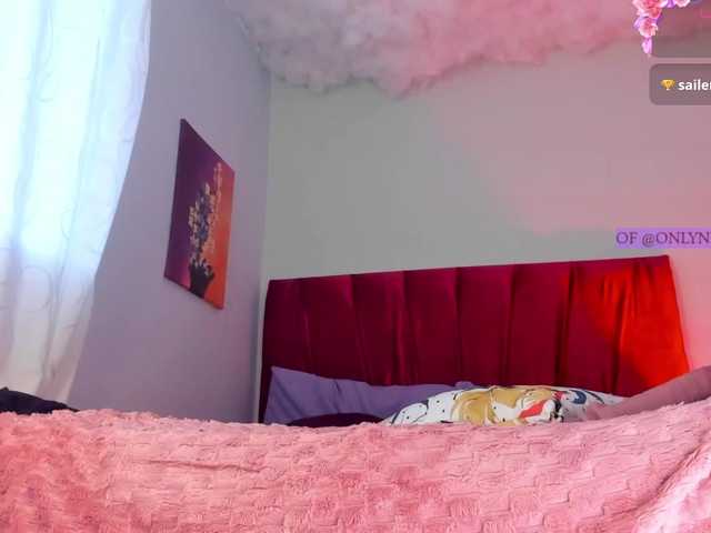 Nessa2wine live cam on BongaCams