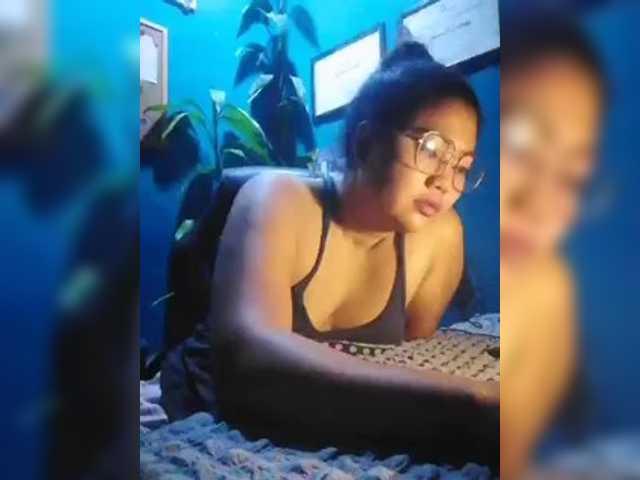 CesszZ live cam on BongaCams