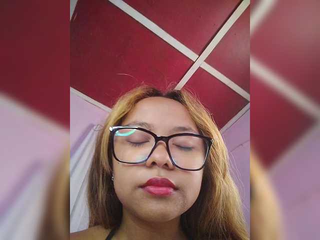 Jenny70 Live Cam on BongaCams