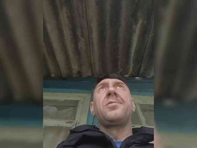 Borisovich3333 Live Webcam on BongaCams