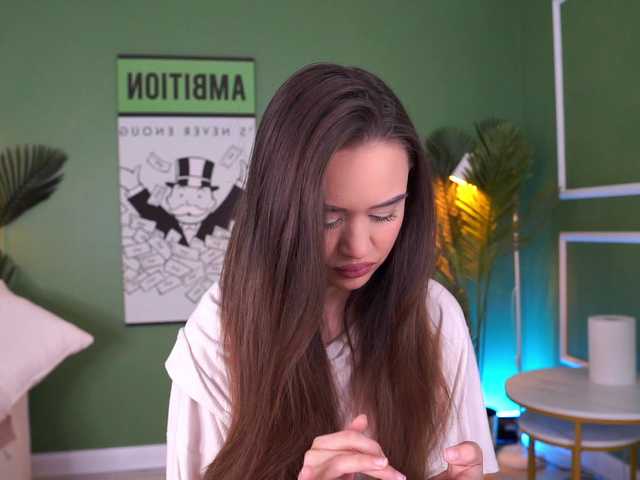 MistyReeds live cam on BongaCams