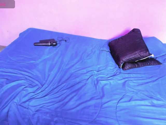 Angela-wish live cam on BongaCams